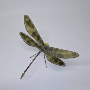 Alternative view of Szitakötő kerti üvegszobor mohazöld