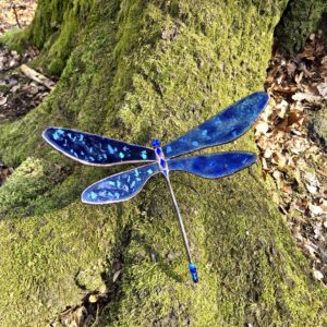 Szitakötő kerti üvegszobor kék