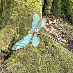 Szitakötő kerti üvegszobor sárga